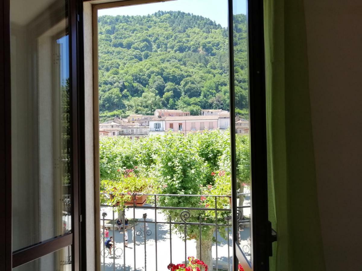 Le Finestre Sulla Piazza Bed & Breakfast Boiano Dış mekan fotoğraf