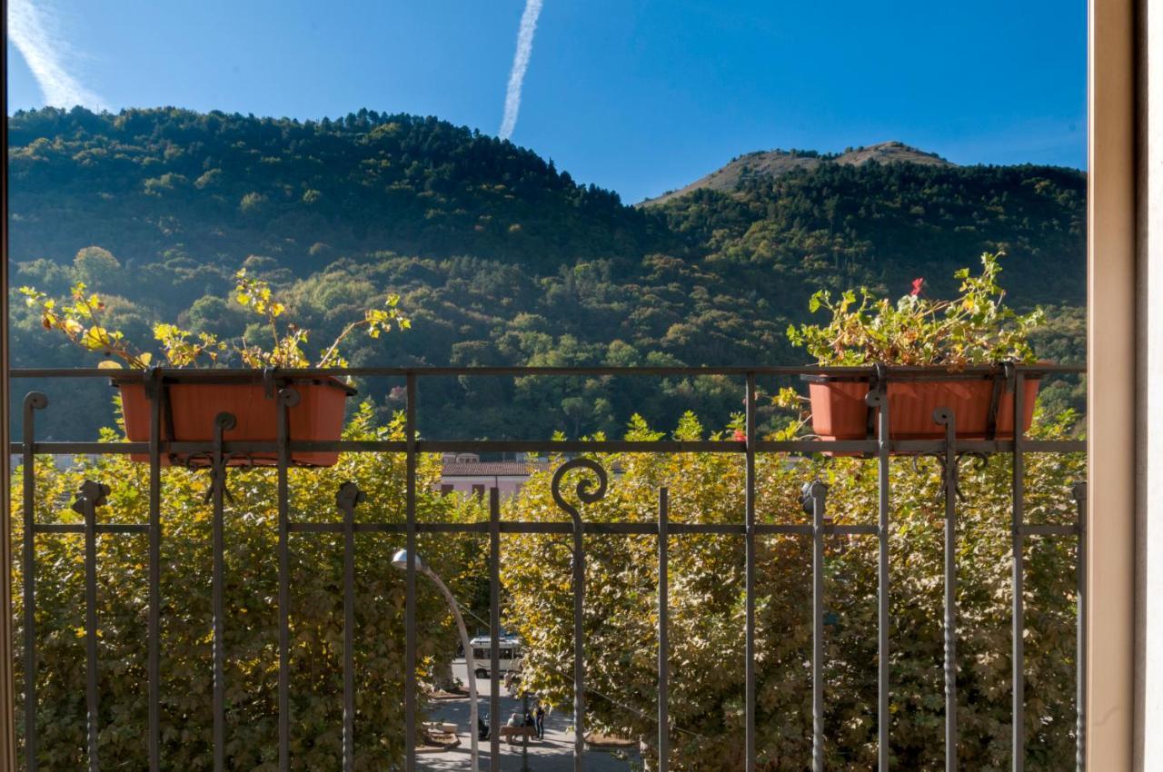 Le Finestre Sulla Piazza Bed & Breakfast Boiano Dış mekan fotoğraf