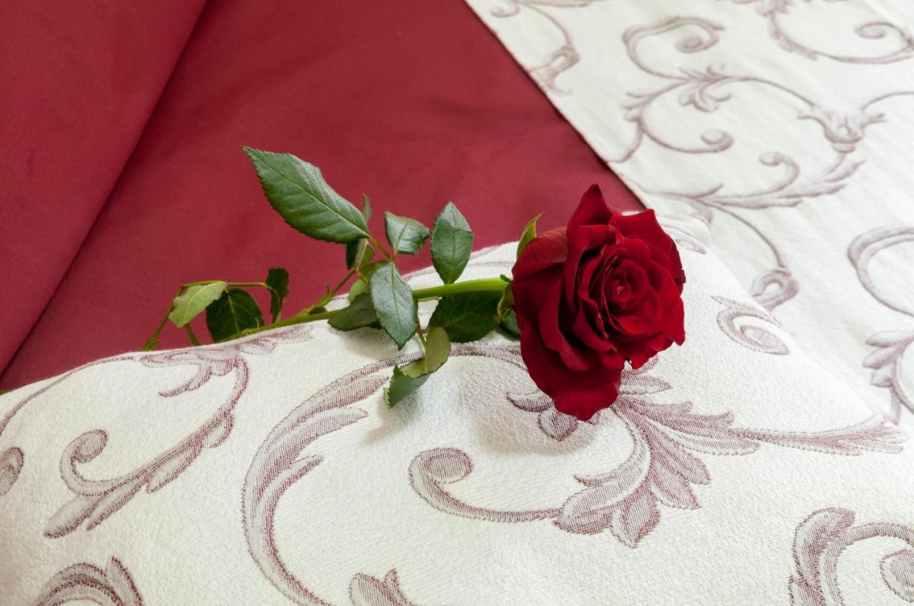 Le Finestre Sulla Piazza Bed & Breakfast Boiano Dış mekan fotoğraf